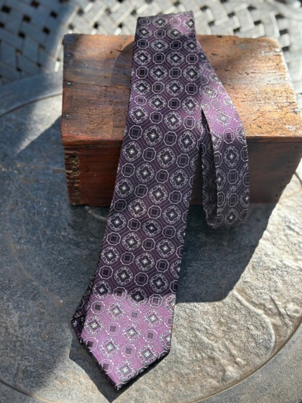 Jos A Bank Signature Collection Purple Geometric 100 Silk Mens Tie